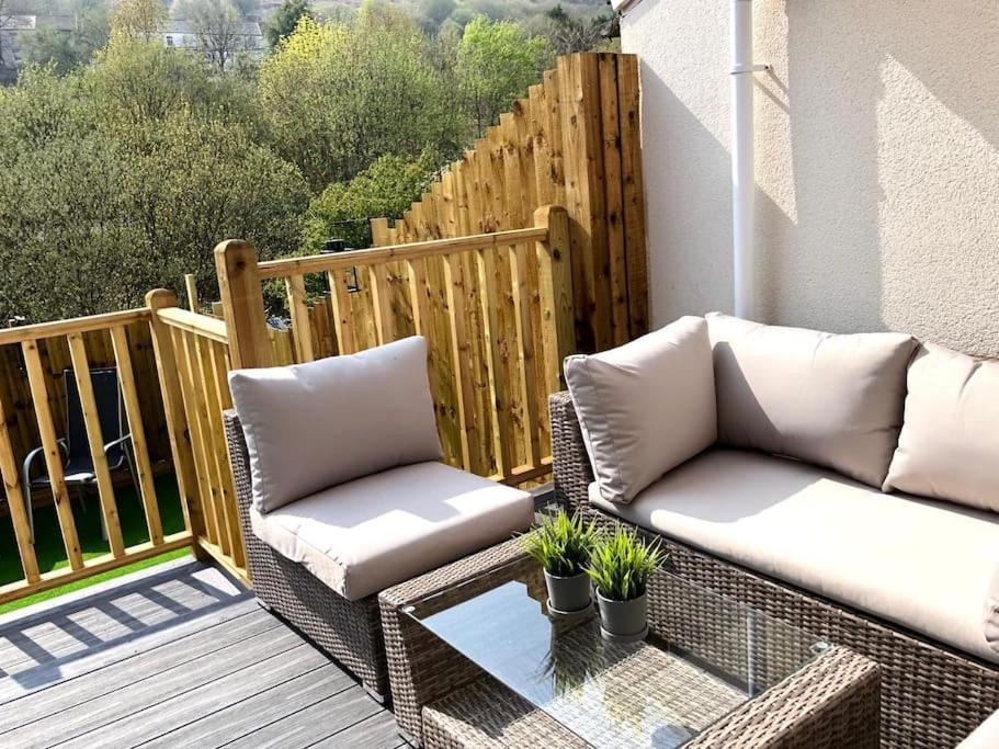Rhondda Valleys With Breathtaking Riverside Views Llwynypia エクステリア 写真